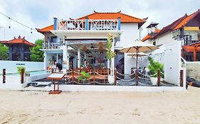 The Beach Huts Lembongan